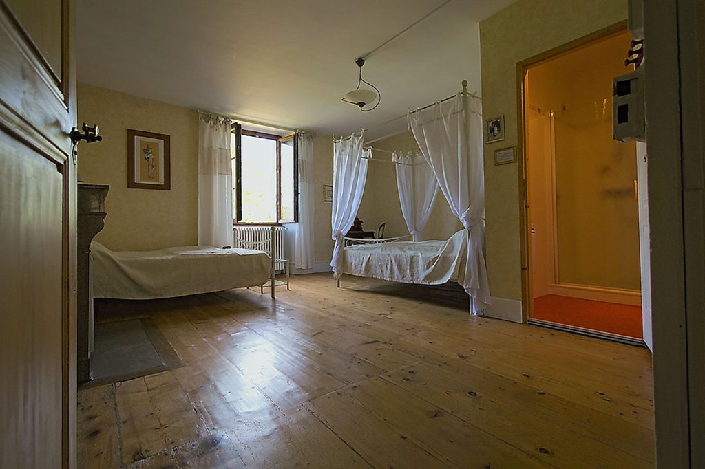 Maison Les Greniers - chambre l'absinthe